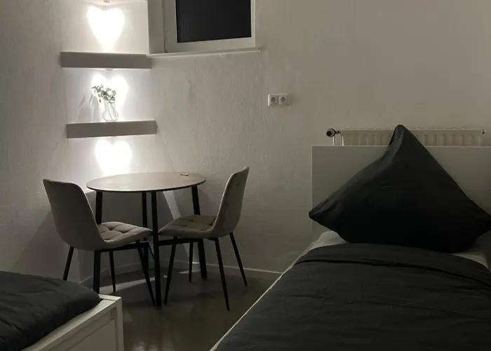 Hh Albergue