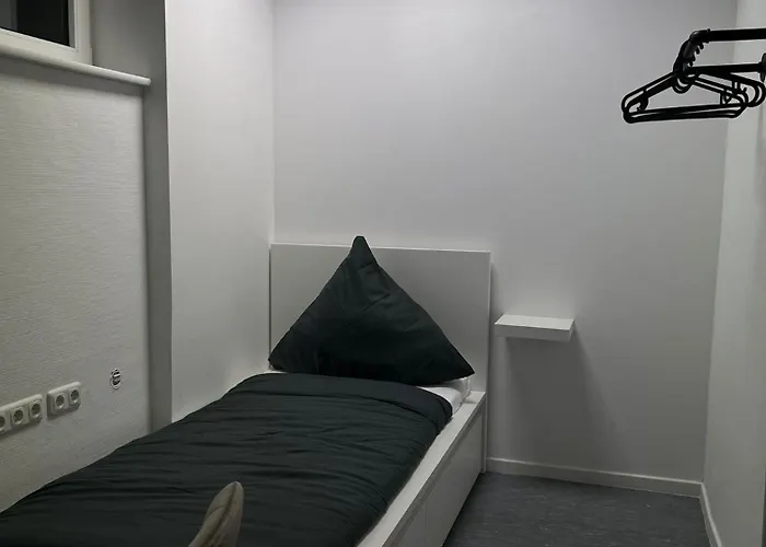 Hh Albergue *