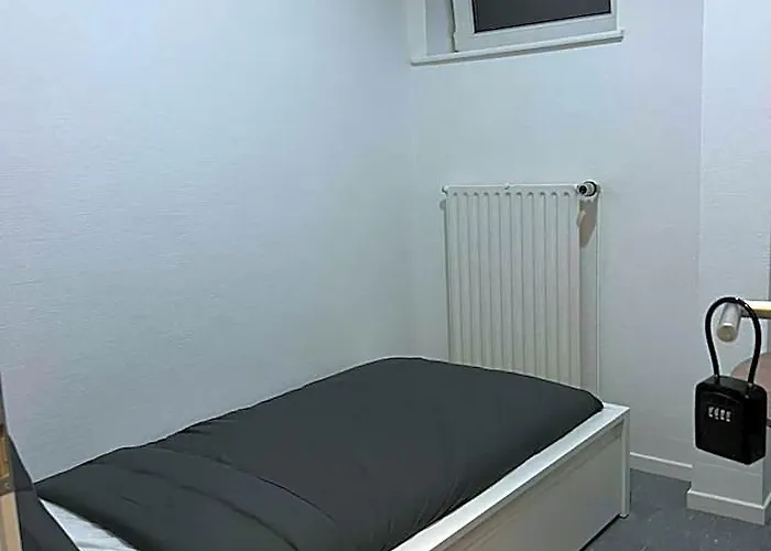 Albergue Hh *