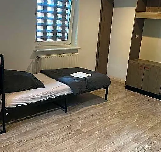 Albergue Hh *